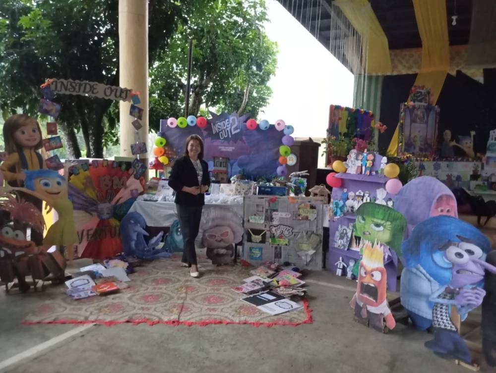 Palanguia National High School Portfolio Day